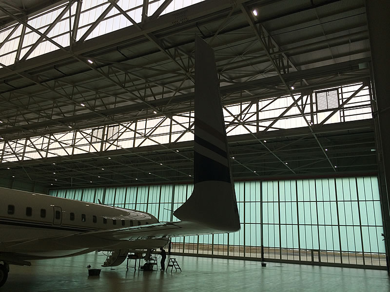 Eclairage LED d'un hangar aéronautique