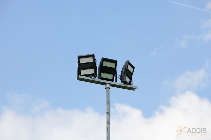 Eclairage LED d'un terrain de football avec la gamme AZURITE
