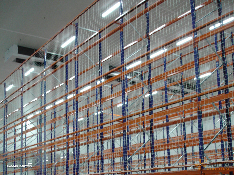 Equipement LED d’un site de stockage de denrée alimentaire, tubes OPALE